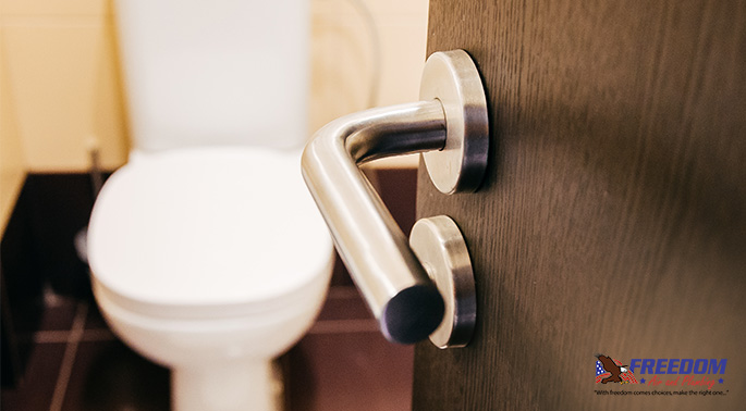 Common Signs It’s Time To Replace Your Toilet